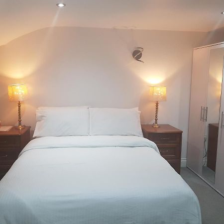 אילפורד Family Lodge, Princess Lodge, Executive Lodge, Master'S Lodge מראה חיצוני תמונה