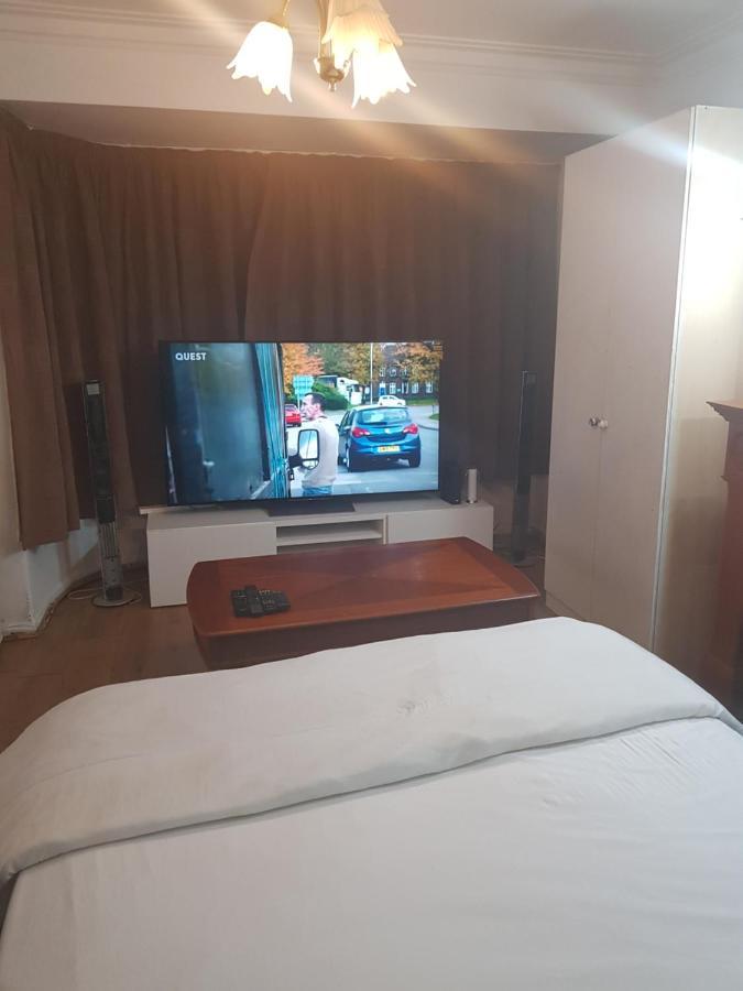 אילפורד Family Lodge, Princess Lodge, Executive Lodge, Master'S Lodge מראה חיצוני תמונה