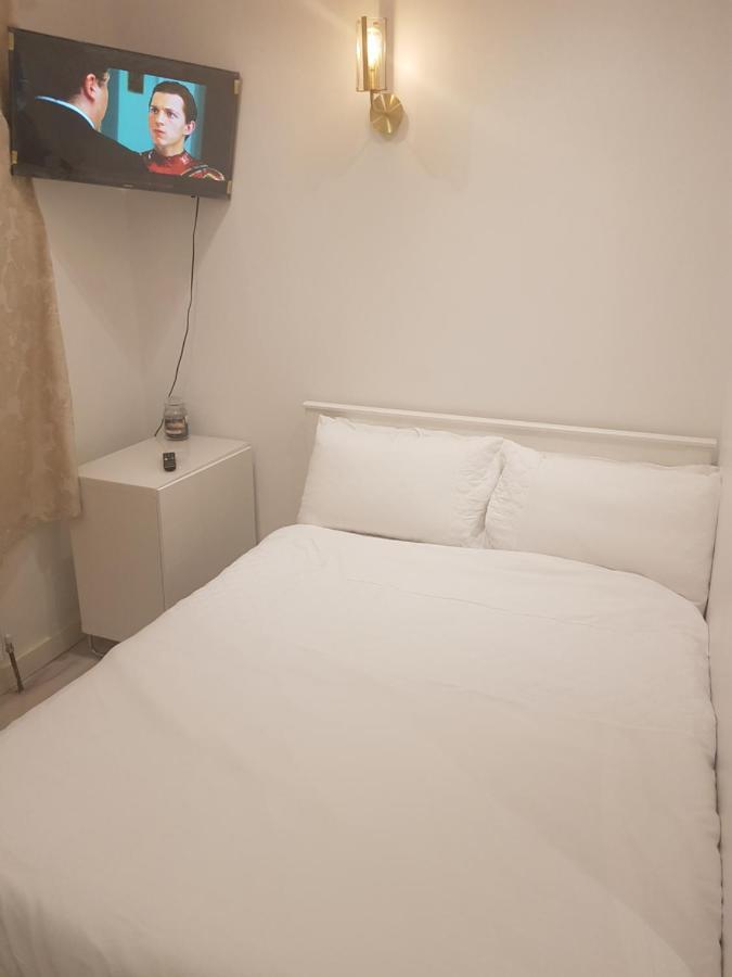 אילפורד Family Lodge, Princess Lodge, Executive Lodge, Master'S Lodge מראה חיצוני תמונה